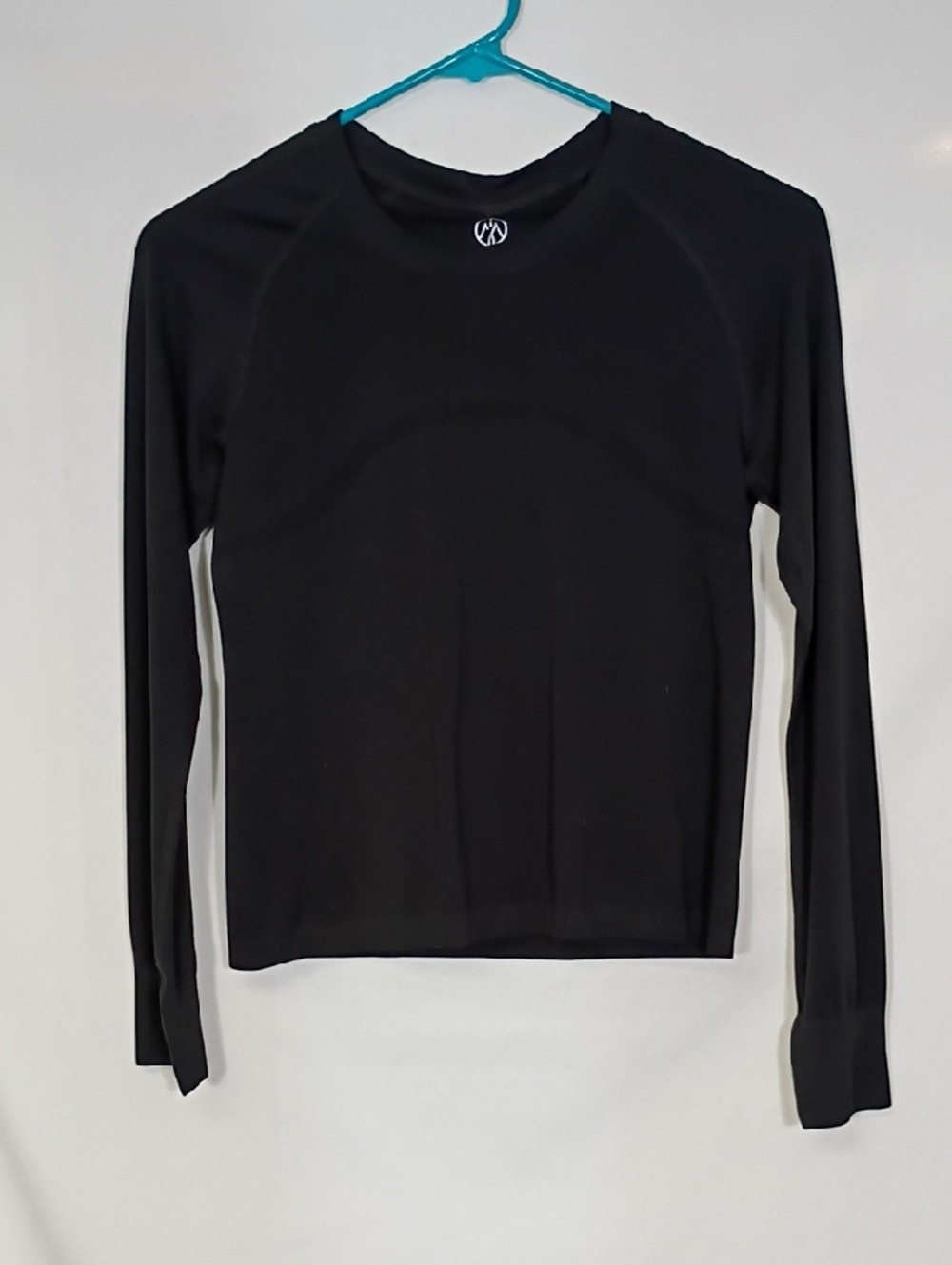NWT Move Theology Black Long Sleeve Seamless Top Women's Size Small Workout
